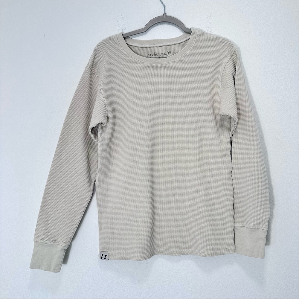 Rare Taylor Swift Folklore Official Merch from 2020 Holiday Collection Size S - Picture 1 of 6